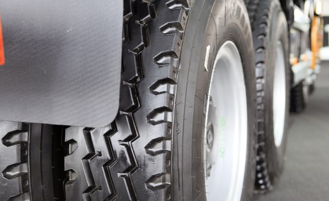 3 Reasons Why Tire Pressure is Vital to Your Trucking Company’s Success (And a Solution that Makes Sense)
