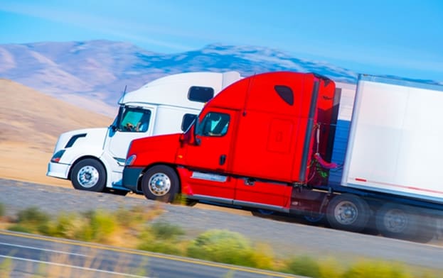 Banks, Factoring, Equity and More: What’s the Best Way to Finance Your Trucking Business?