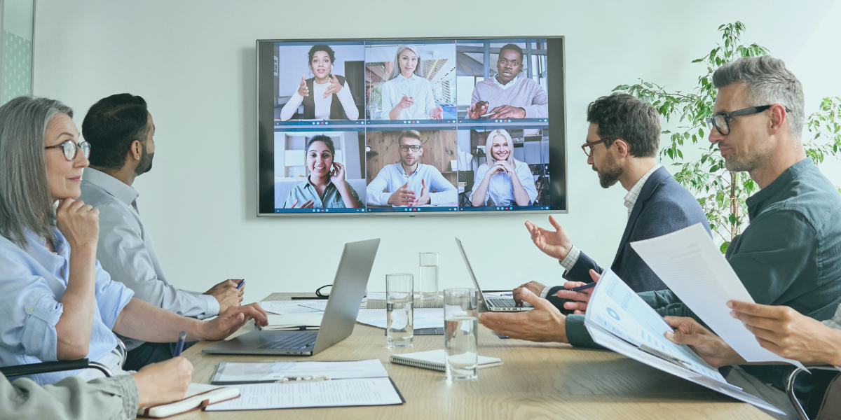 A boardroom meeting to discuss Dividend Recapitalization