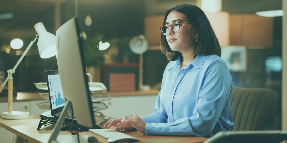 Finance professionals using Dynamics 365 for working capital optimization